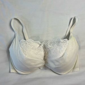 COPY - Victoria's Secret Women's White 36DD Lace Overlay Push-Up Bra Bridal Cami